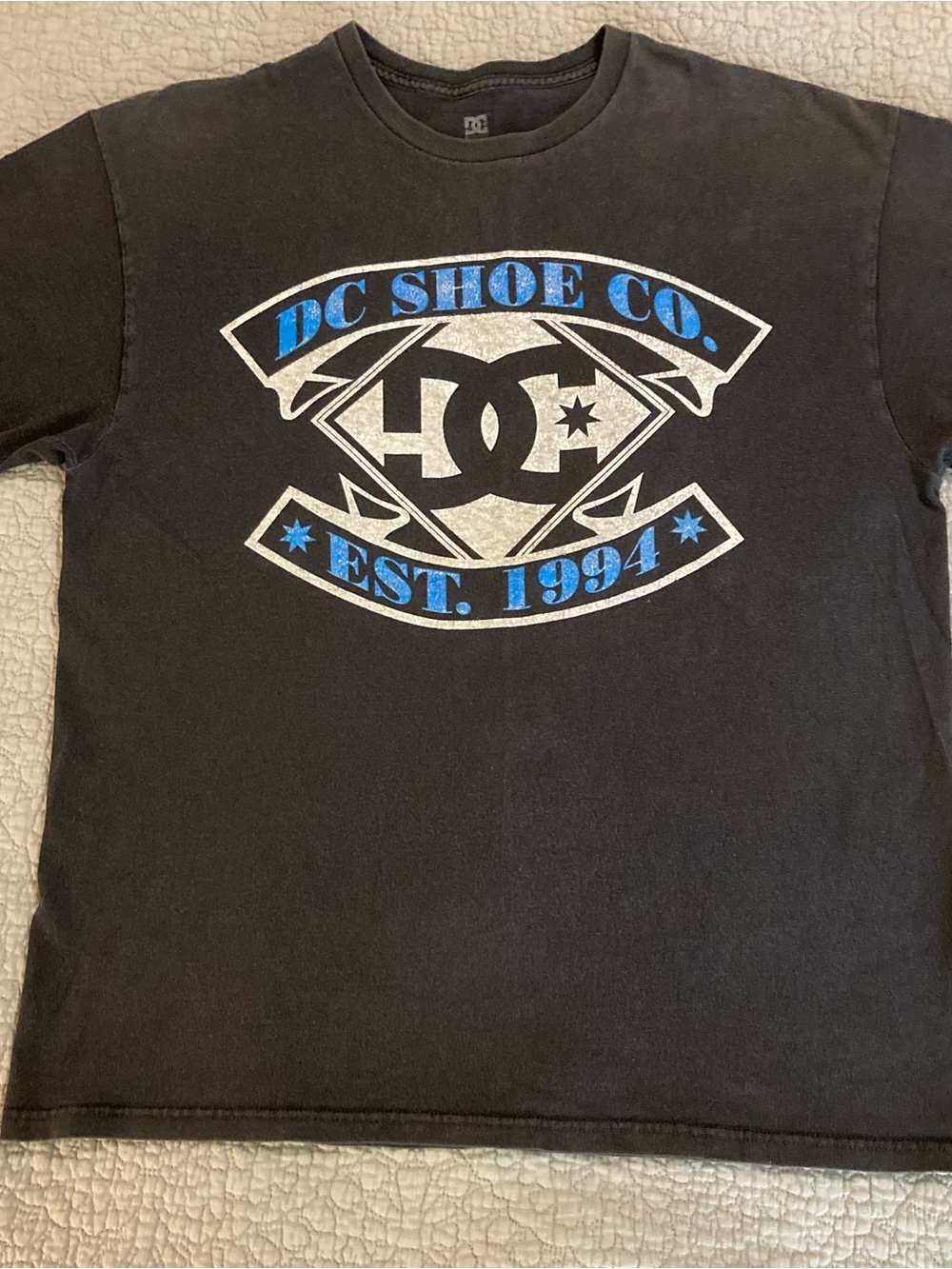 Vtg Y2k? DC Shoe Co. Est. 1994 Shirt Size XL Black Blue Faded Graphic Skater Tee